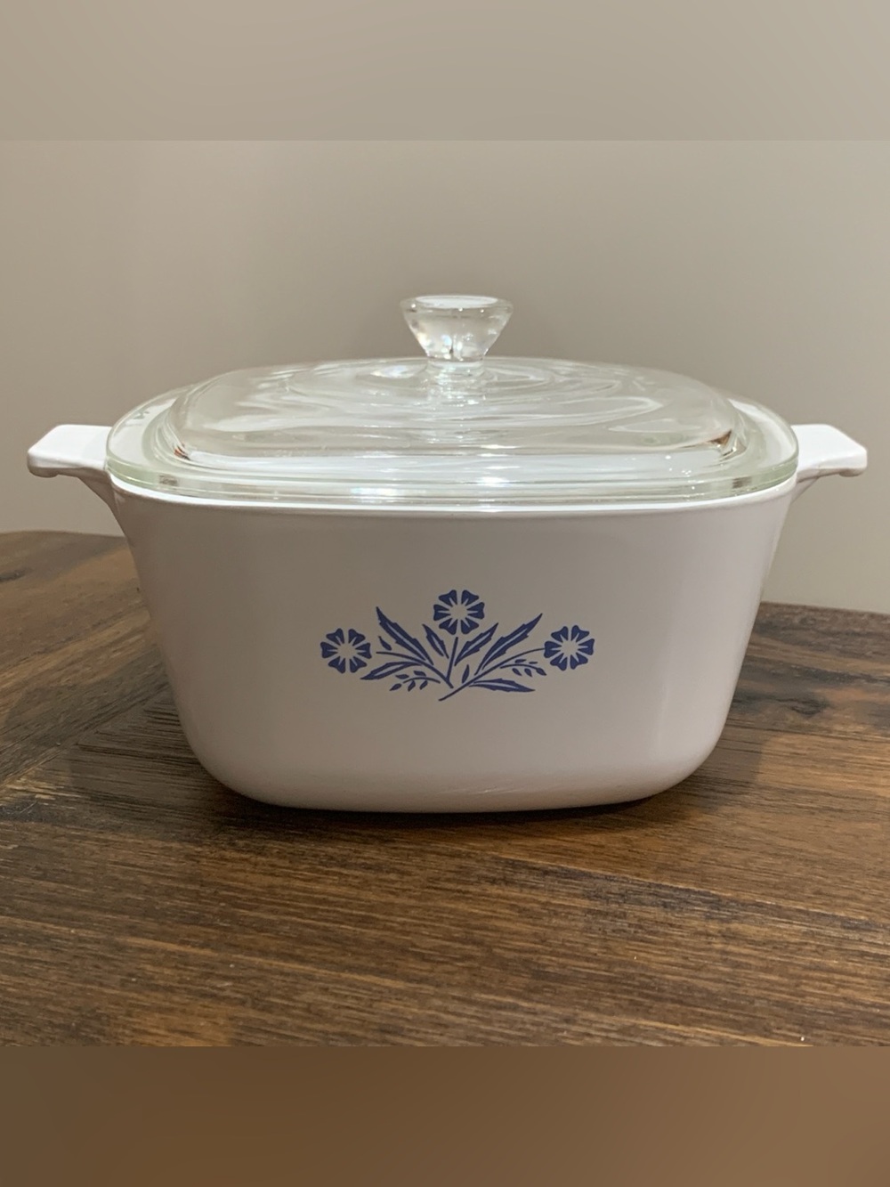 Vintage Corning Ware Blue Cornflower 1¾ Qt Casserole Dish with Lid – P-1¾-B